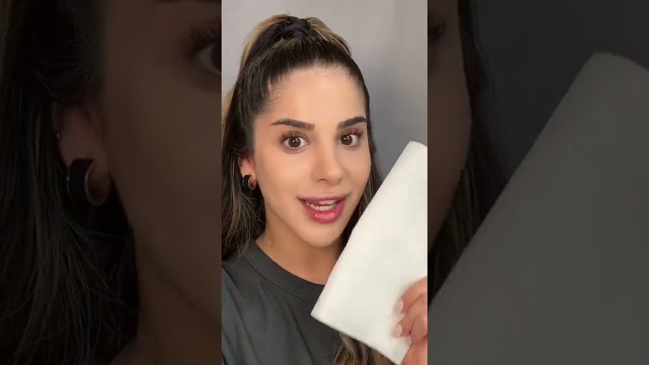 Foundation in water?! #makeup #makeuphacks