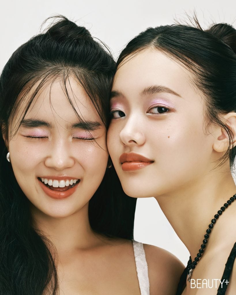 빛으로 완성하는 펄 & 글리터 메이크업