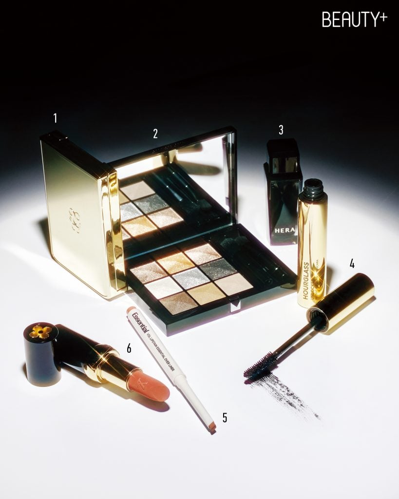 겔랑 옹브르 G 아이섀도우 쿼드 멀티 이펙트 #131 버디 베이지, 지방시 뷰티 르 9 드 지방시 N16, 헤라 홀리데이 리미티드 컬렉션 센슈얼 누드 글로스 #211 글리머 , VDL 립스테인 에센셜 오버 라이너 03 진저 베이지, 라 보떼 루이비통 LV 루즈 매트 105 누드 네세서리