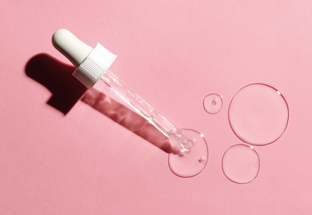 2026 뷰티 시장을 관통하는 키워드 1 – 스킨케어부터 헤어까지