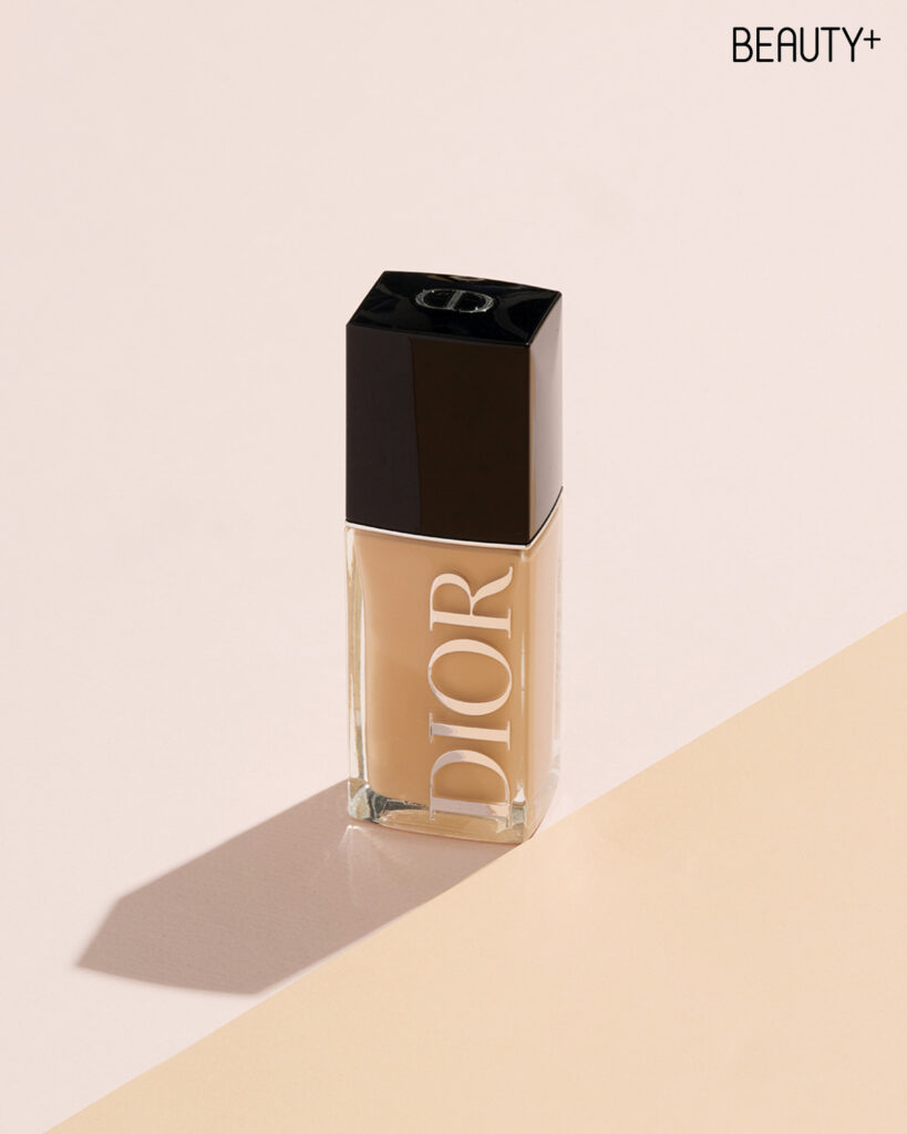 디올 포에버 스킨 글로우 래디언트 파운데이션 