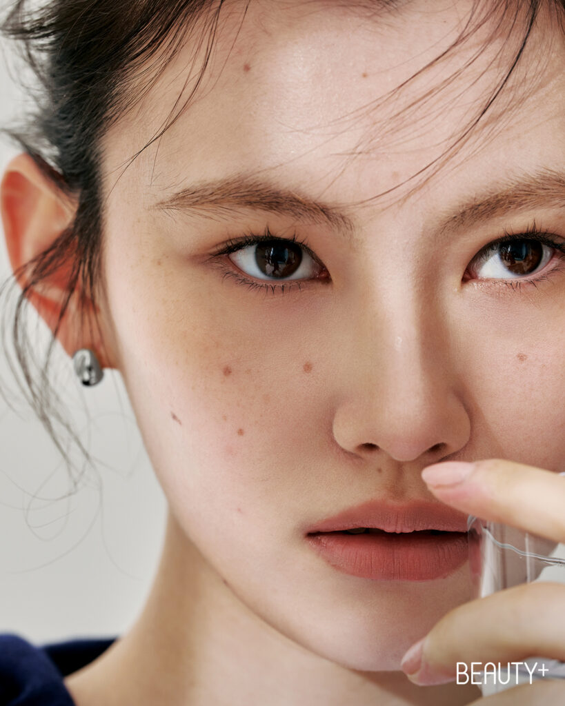 포엣코어 메이크업, 모브 스모키 룩